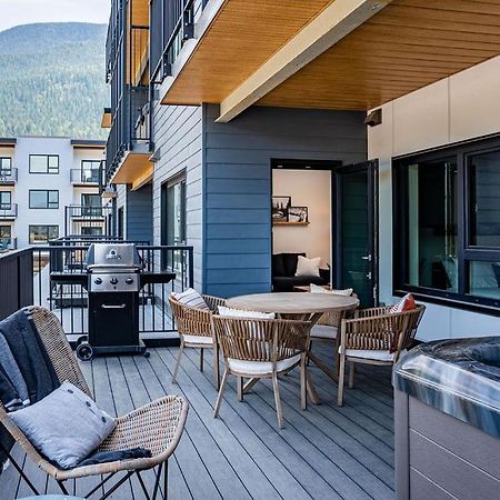 Ghost Peak By Revelstoke Vacations Apartment Exterior photo